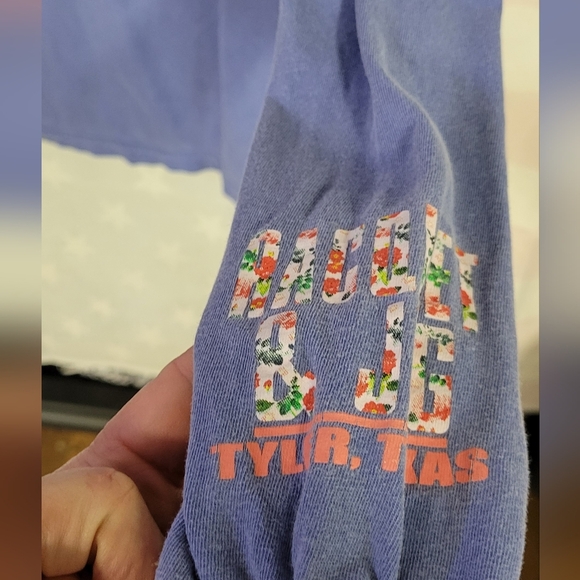 Comfort Colors Faded Blue Long Sleeve Tee Medium Racquet & Jog Tyler Texas - Picture 3 of 5